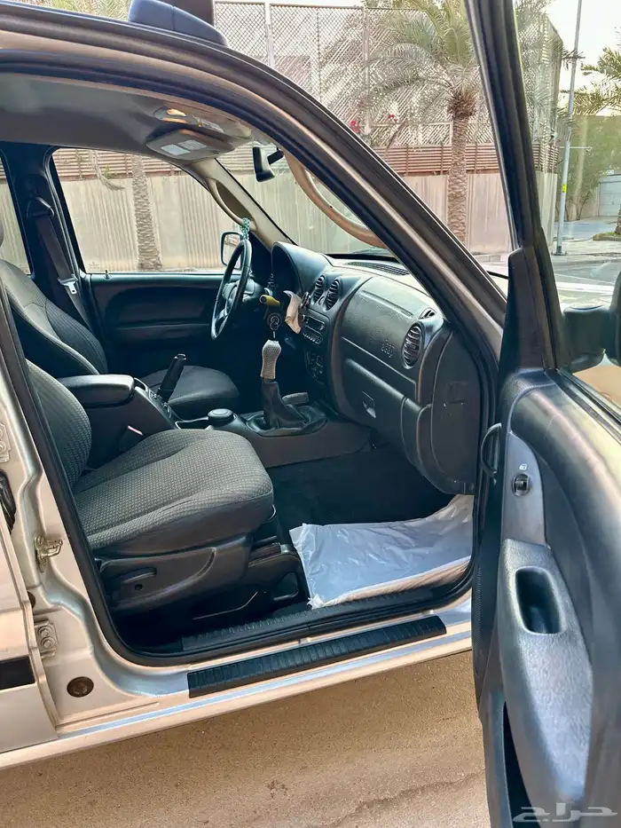 جيب شيروكي ليبرتي(مرهم)LS 5.3 9