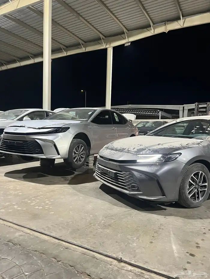 كامري2025 مصدوم قطع غيار فقط 1