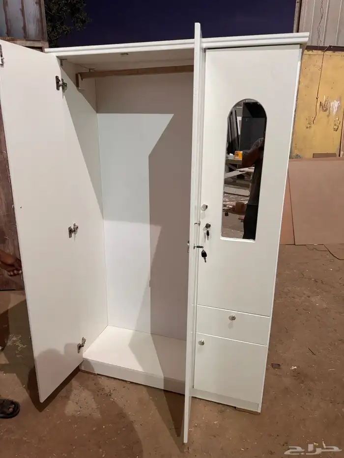 دولاب ملابس خشب توصيل مجانا 13