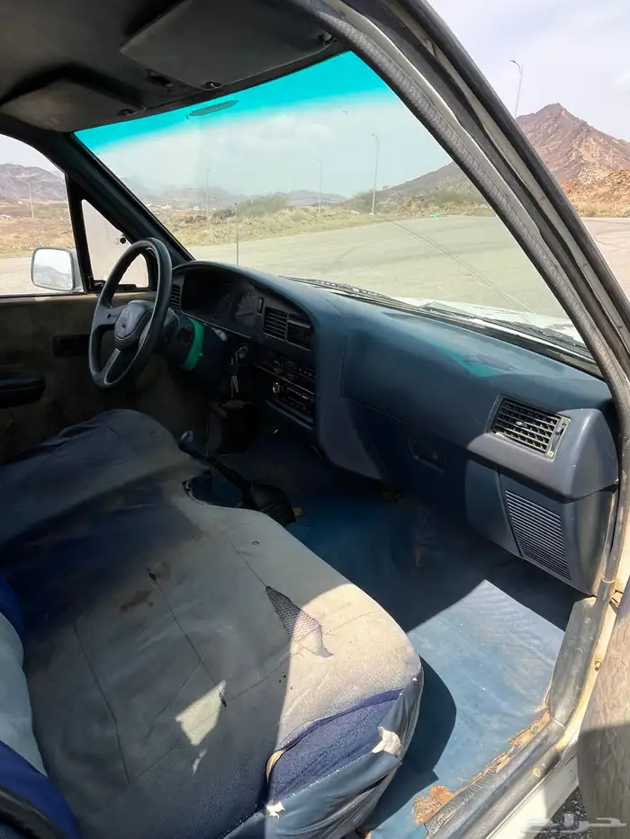 للبيع هايلوكس غمارتين 1991 4