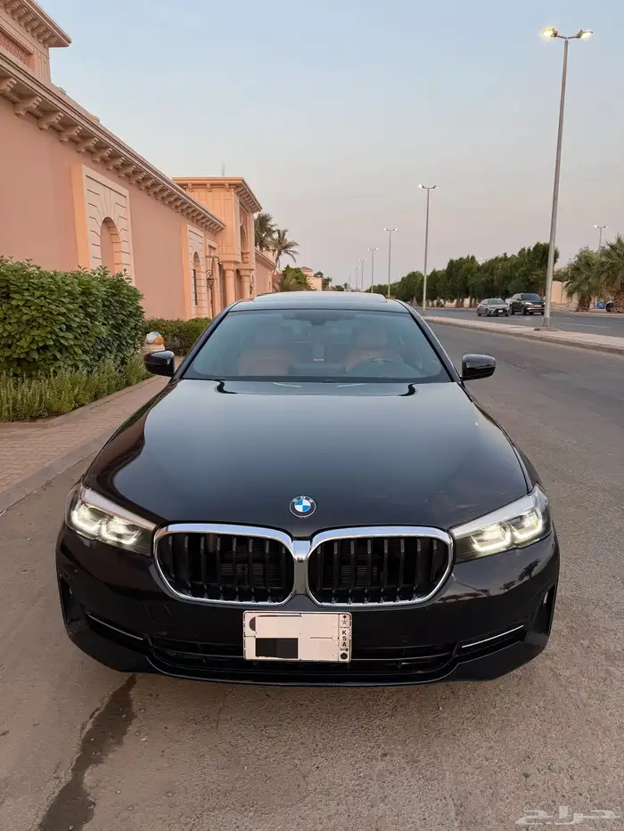 موديل 2023 نظيف BMW 520i 0