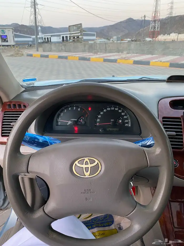 كامري 2006نظيف جدا 12