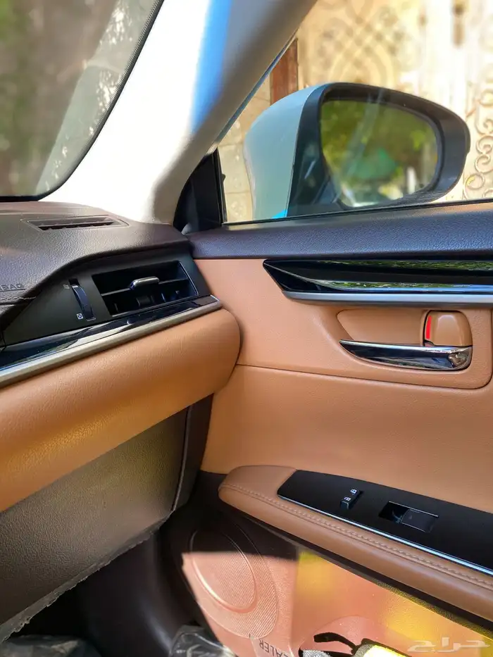 لكزس es350 2017 29