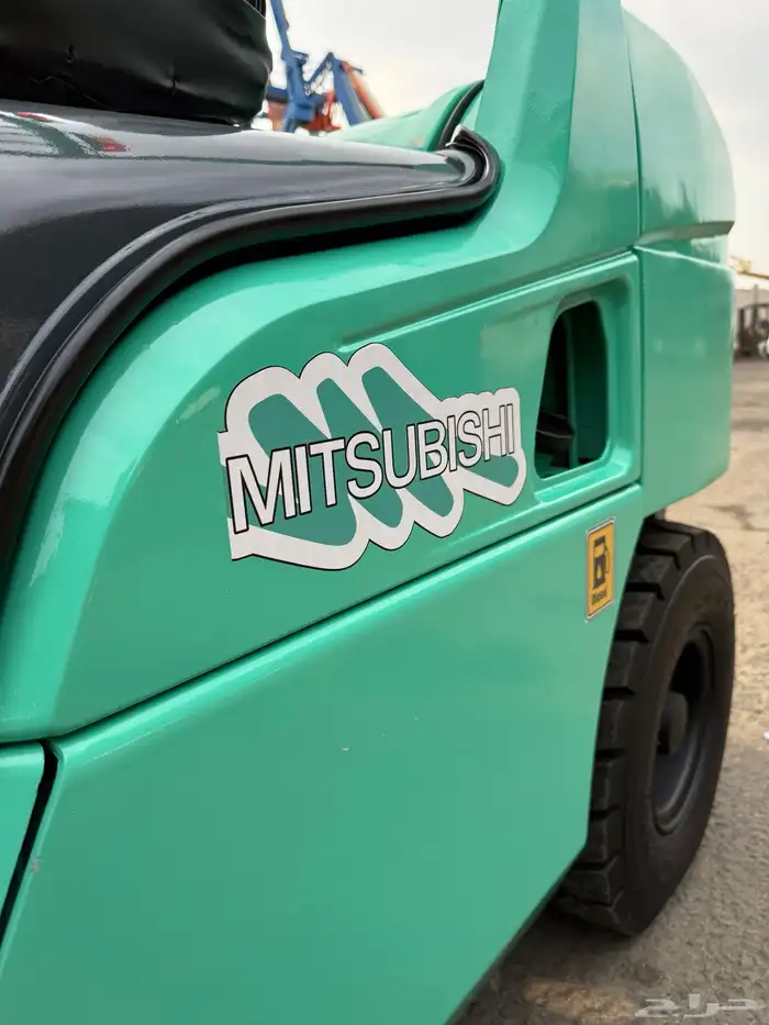 رافعة شوكية ماتسوبيشي 7