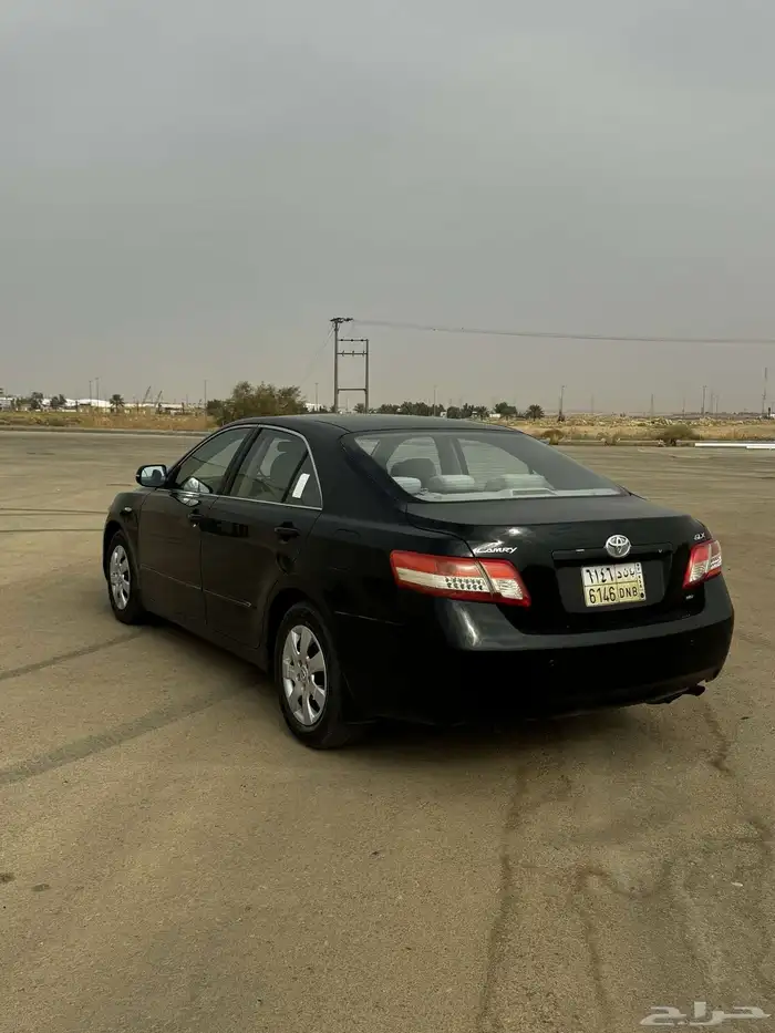 للبيع كامري 2011 3