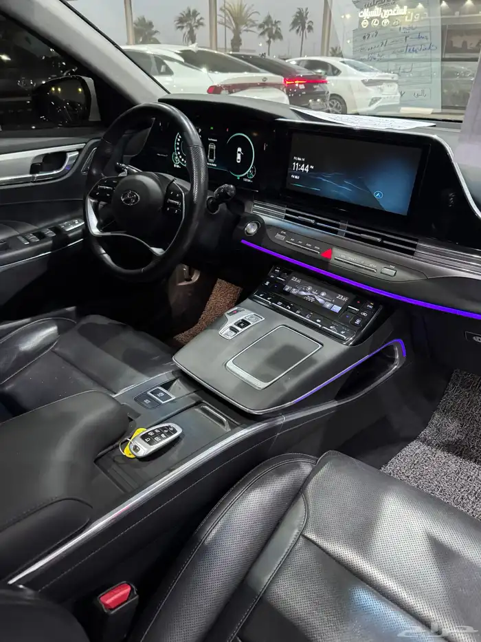 ازيرا 2020 فل كامل اعلى فئه ( 6 سلندر ) بدي وكاله 29