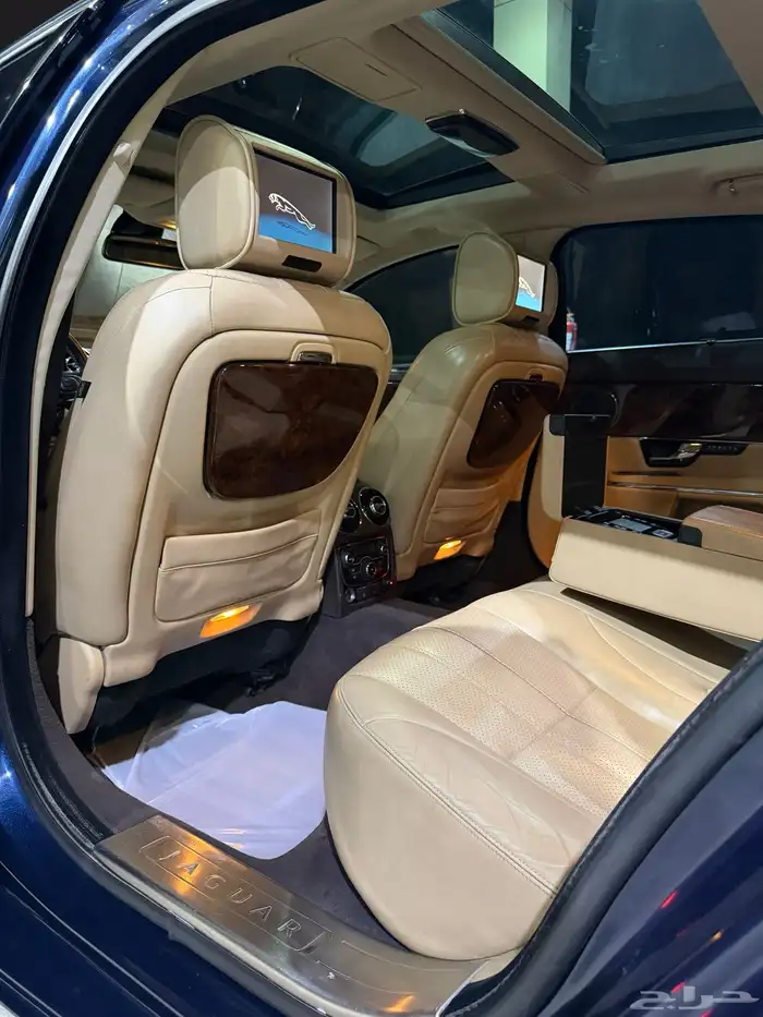 جاكوار XJL Portfolio 2012 فل اطلبية تنفس طبيعي بحالة الوكالة 31