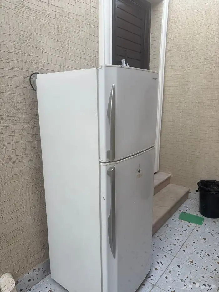 ثلاجه شارب 2