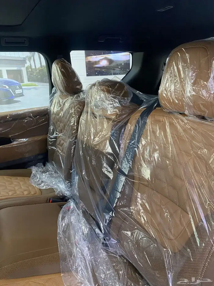 نيسان باترول تنفس طبيعي بلاتينيوم موديل 2026 16