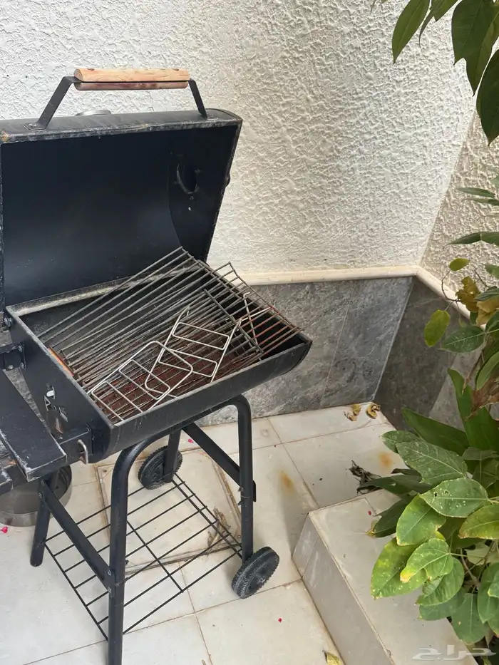 شواية فحم خارجية للفناء الخارجي 3