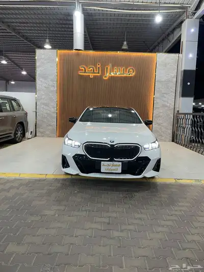 بي ام دبليو 520i موديل 2024 فل كامل Kit m index