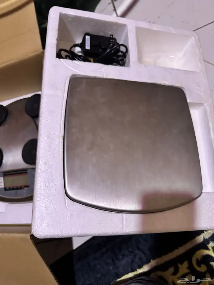 ميزان دقيق عالي الدقه 0