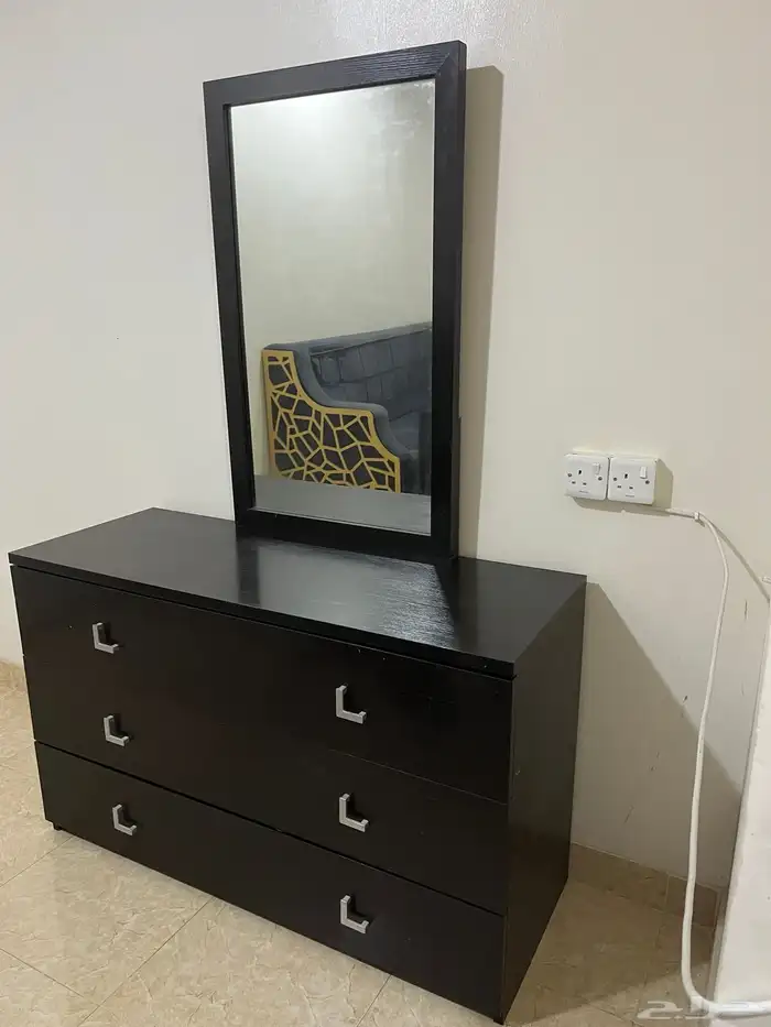 وحدة أدراج 1