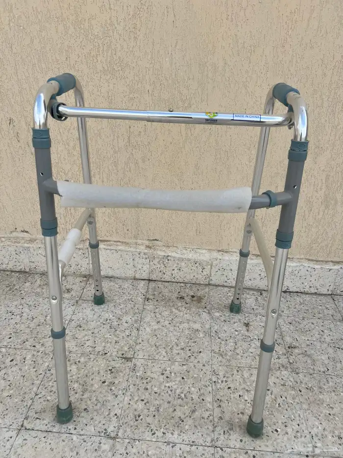 عكاز او مشايه 1