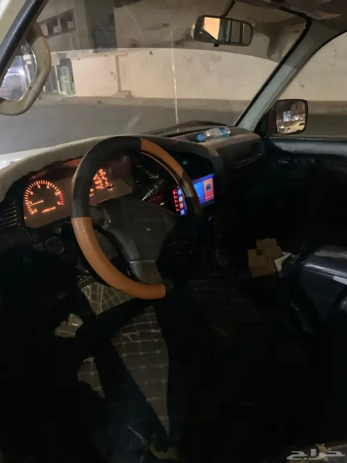 صالون 93للبيع او البدل بسياره صغيره 5