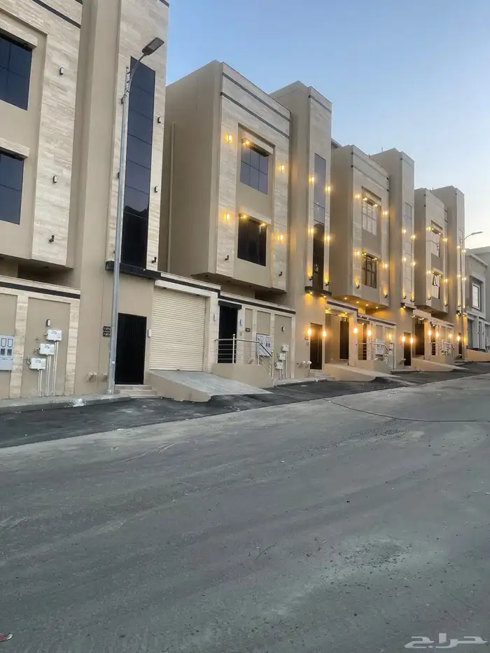 للبيع شقق نظام ادوار وسط الخدمات بخميس مشيط 0