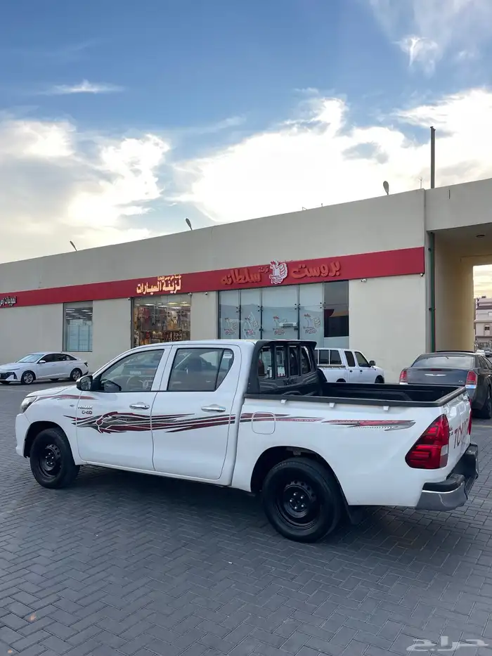 تويوتا هايلوكس 2017 ديزل 14