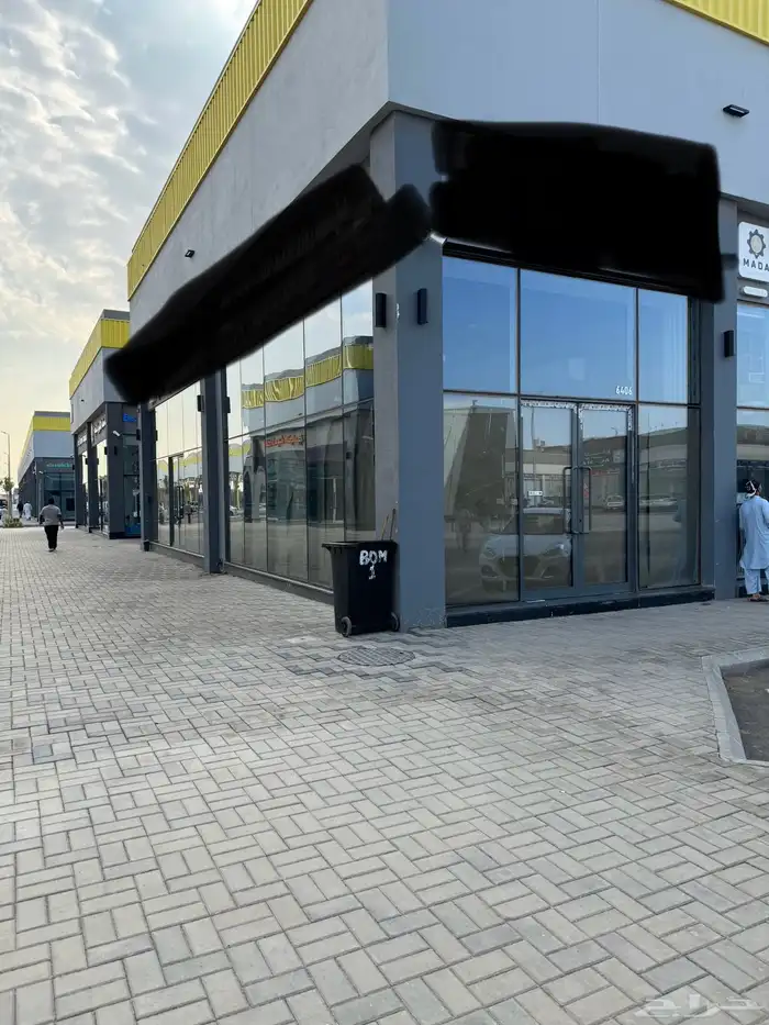 محل للتقبيل في سوق سبعه نشاط كهرباء وسباكه الروابي 3