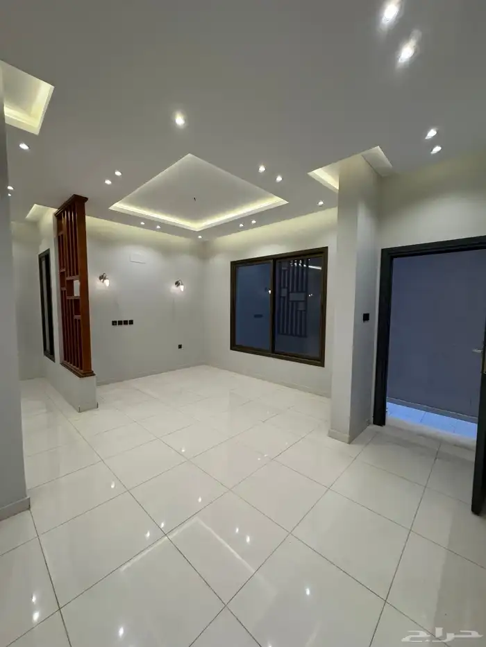 للبيع فيلا مودرن دورين ومحلق بدره الموسى واصل جميع الخدمات 13