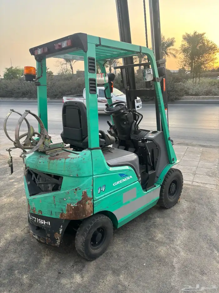 رافعة شوكية ميستوبيشي 2018 طن و 400 0