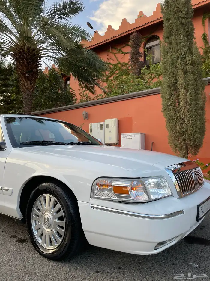 فورد. جراند ماركيز. 3