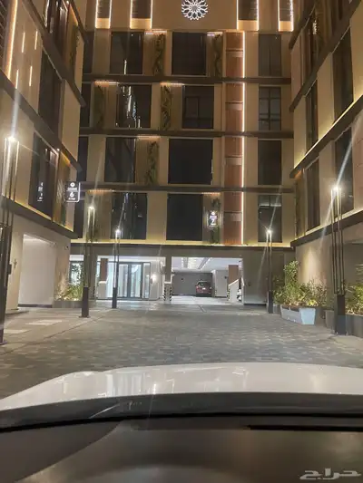 شقه حارس للايجار الشهري بحي الروضه 0