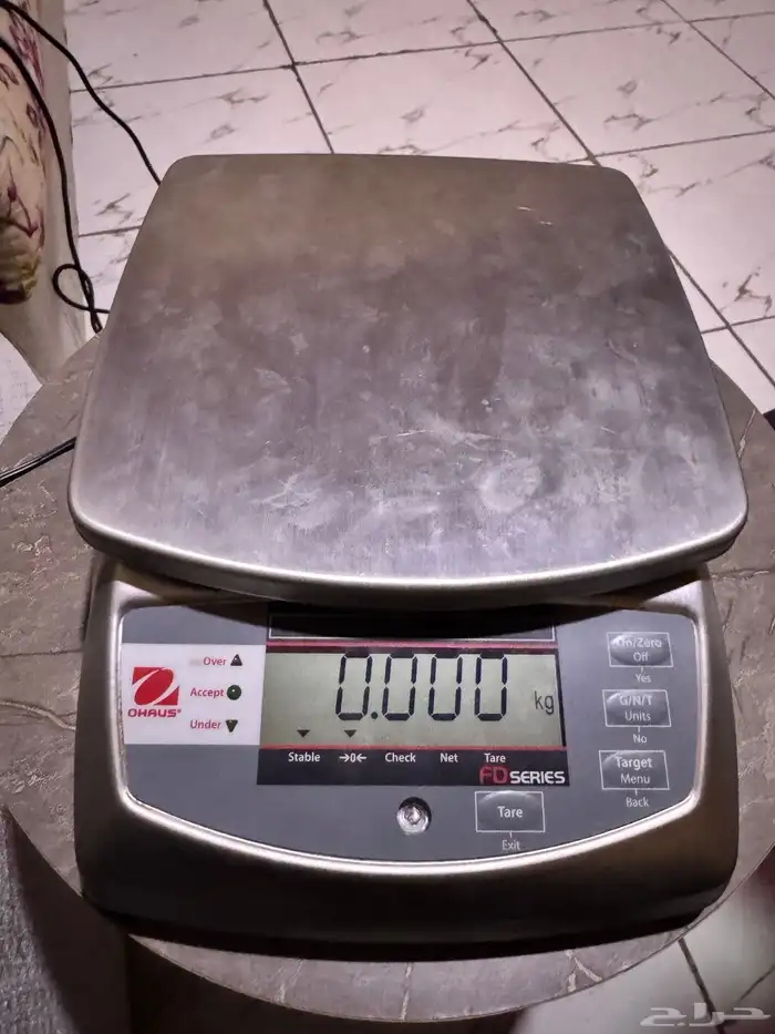 ميزان دقيق عالي الدقه 13