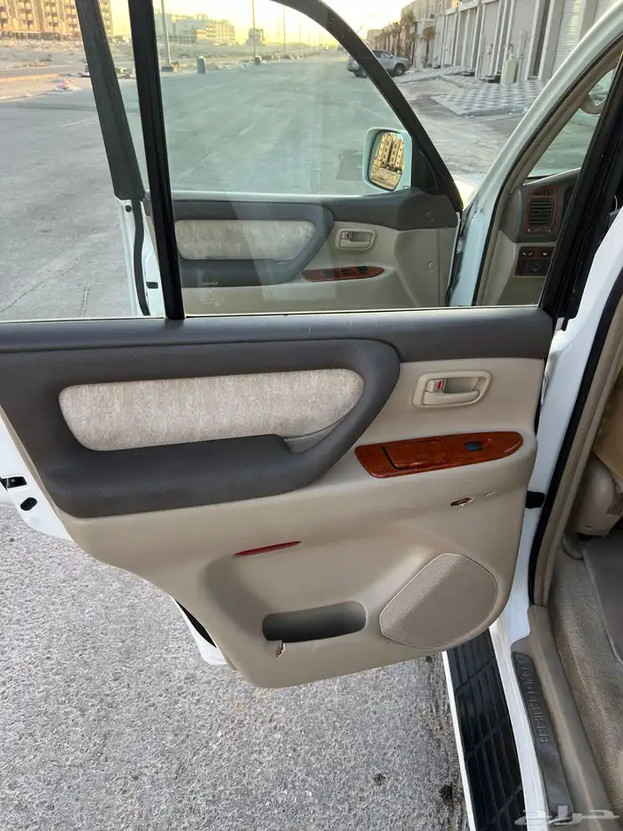 لاندكروزر GXR - 2007 قير عادي فل كامل 20