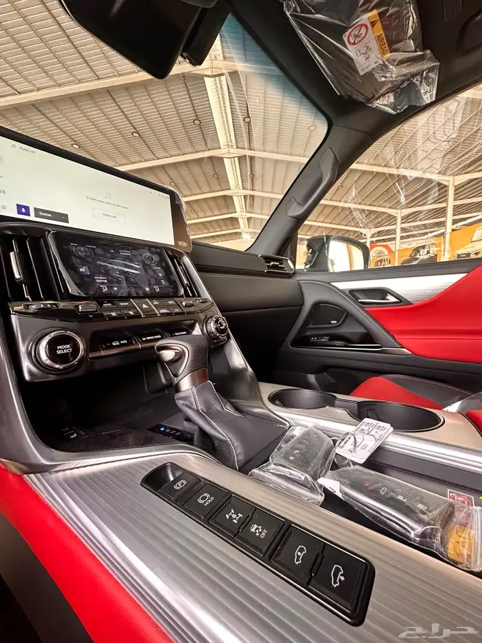 تويوتا لكزس LX600 اسود 2025 بطاقه جمركيه 12