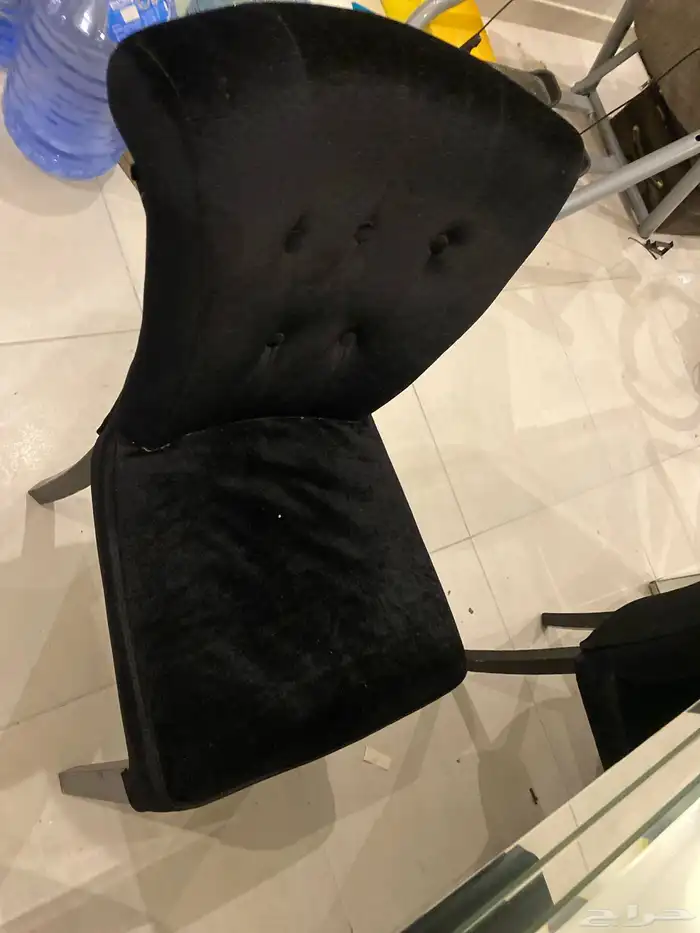 طاولة طعام من هوم سنتر مع سته كراسي 3
