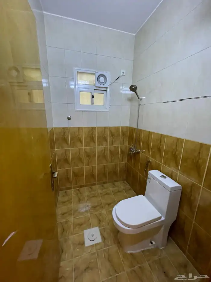 فيلا للايجار 12