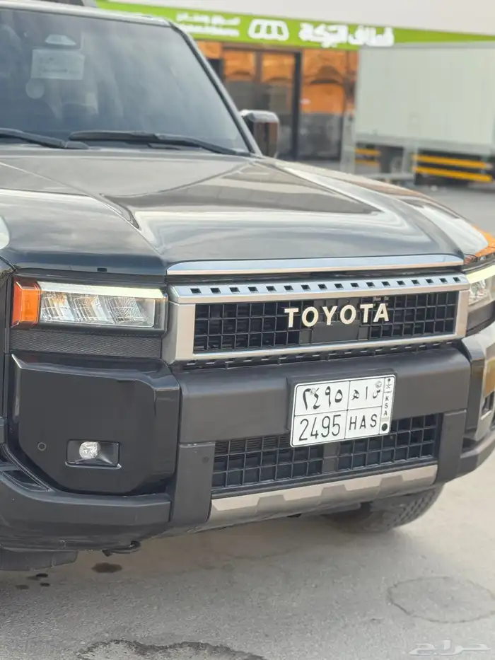 للبيع برادو 2024 TXL3 9