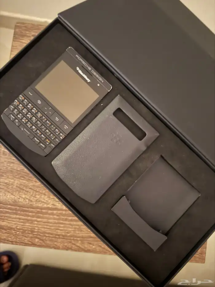 بلاك بيري بورش ديزاين 5