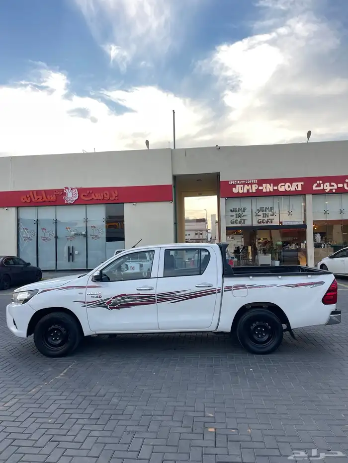 تويوتا هايلوكس 2017 ديزل 1