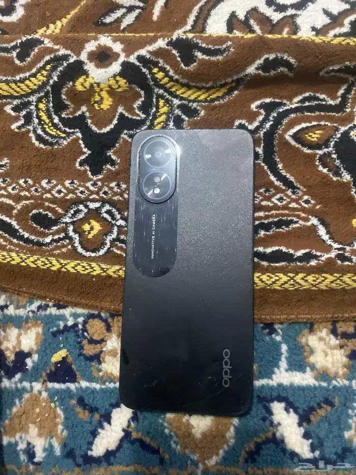 جوال اوبو الجهاز نضيف فيه كسر في شاشة الخارجية ب 150ريال 0