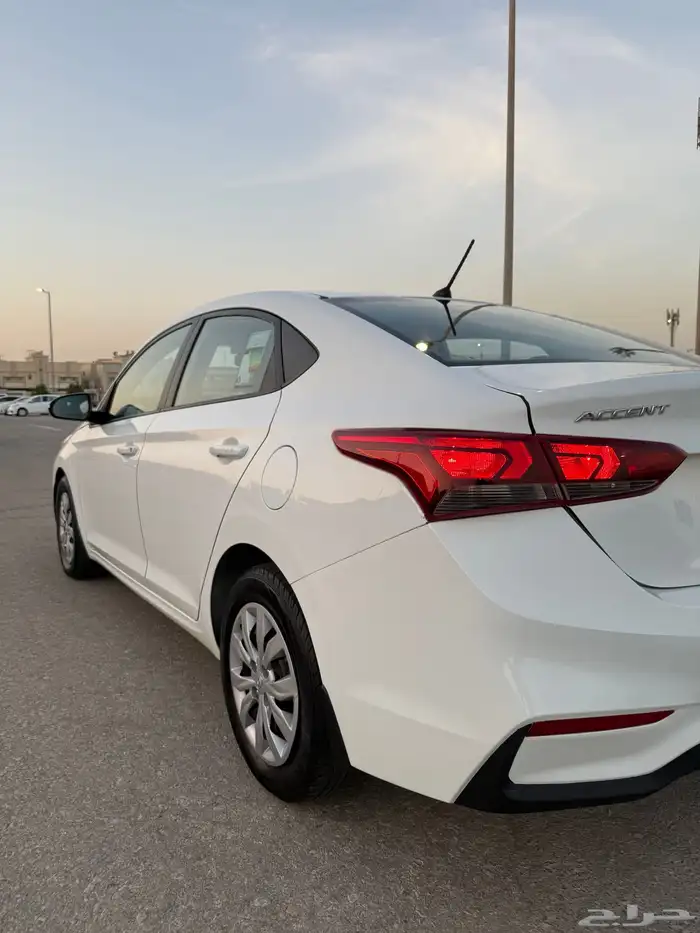 هيونداي اكسنت 2020 سعودي قمه بنضافه 9