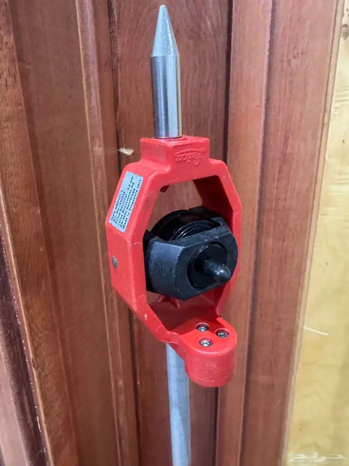 جهاز مساحة لايكا الأصلي 13