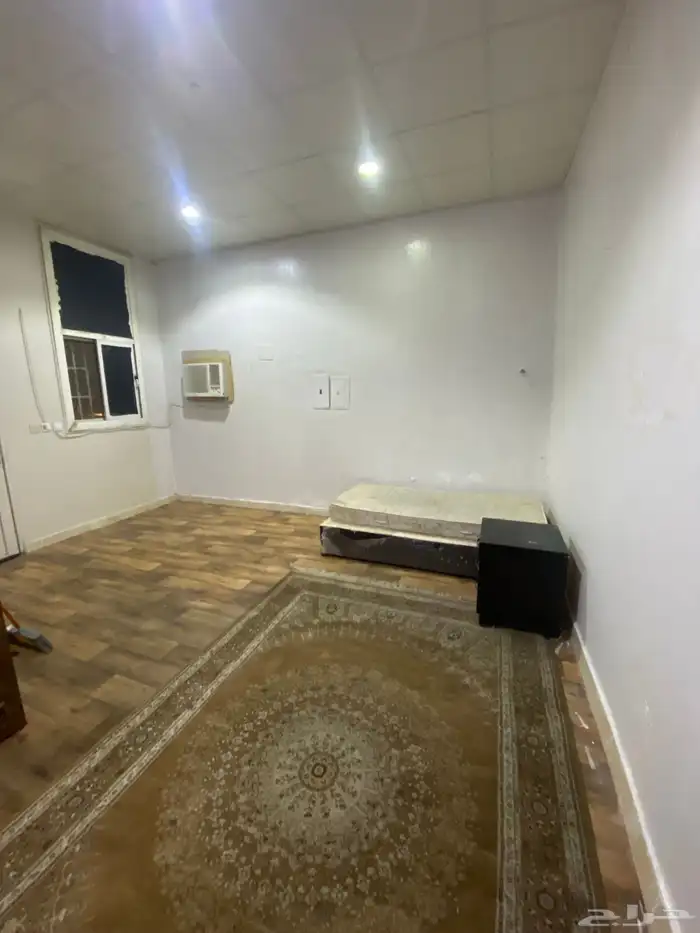 معارض خميس مشيط للسيارات غ ر ف ه 0