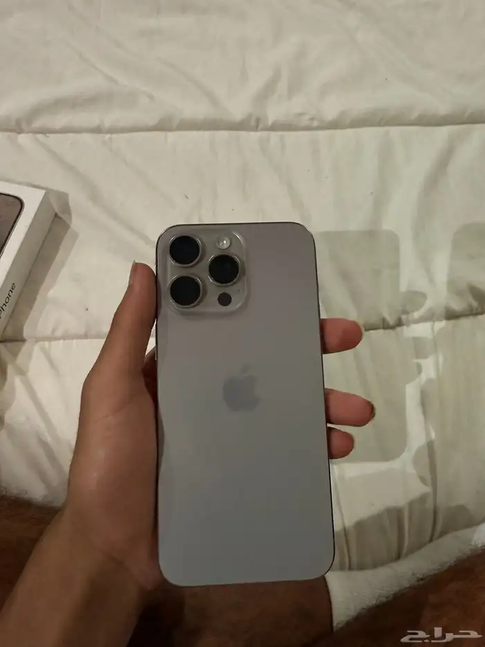 ايفون 15برو ماكس 256 12