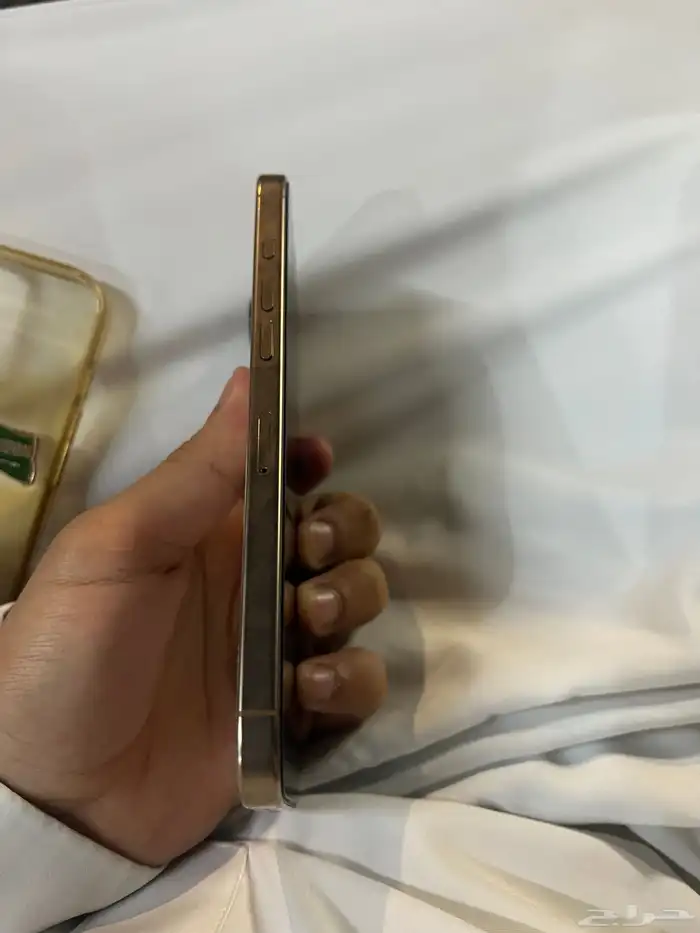 ايفون 16 برو ماكس 6