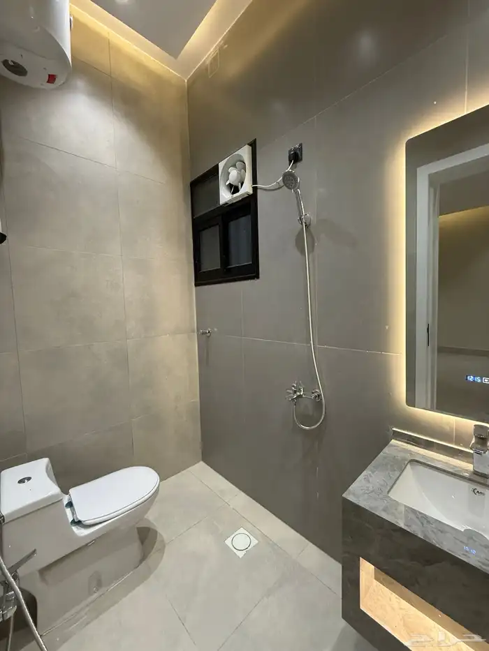 شقق فندقيه 6 غرف -المحاله قرب حديقه الزهور بسعر 520الف فقط 17