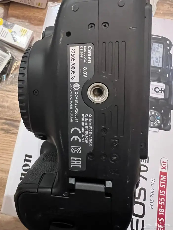 كاميرا كانون EOS 70D الاحترافيه  محلقات وعدسات 26