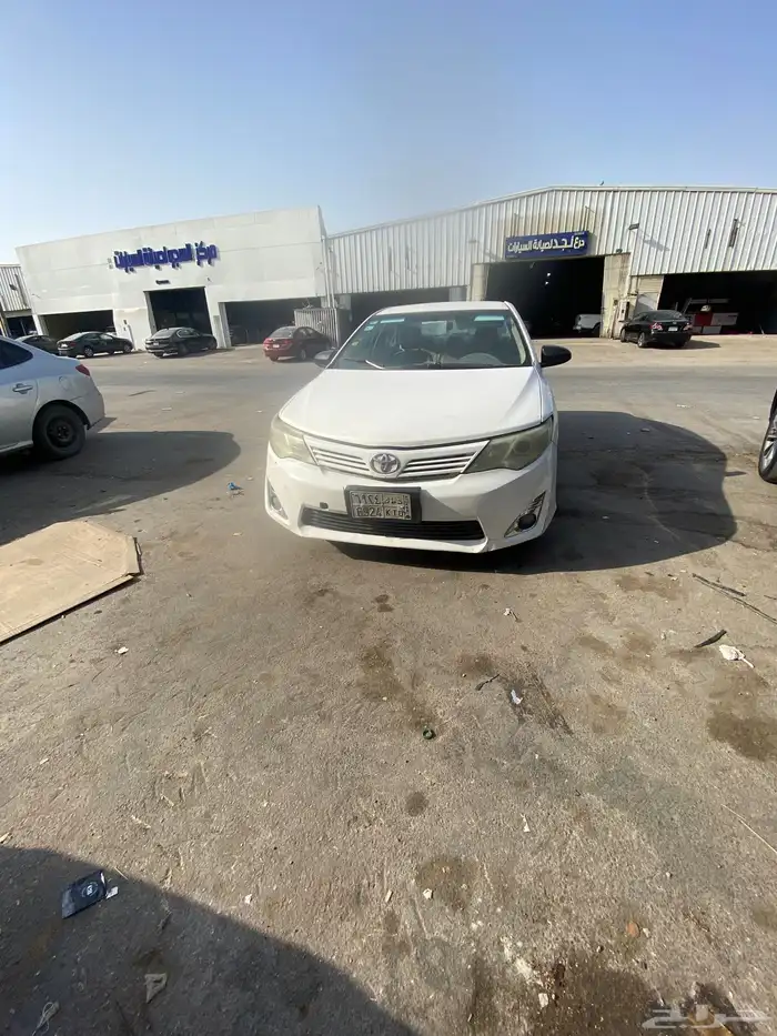 كامري 2013 بدي نضيف وكاله تم توضيب المكينه السياره مشالله 0