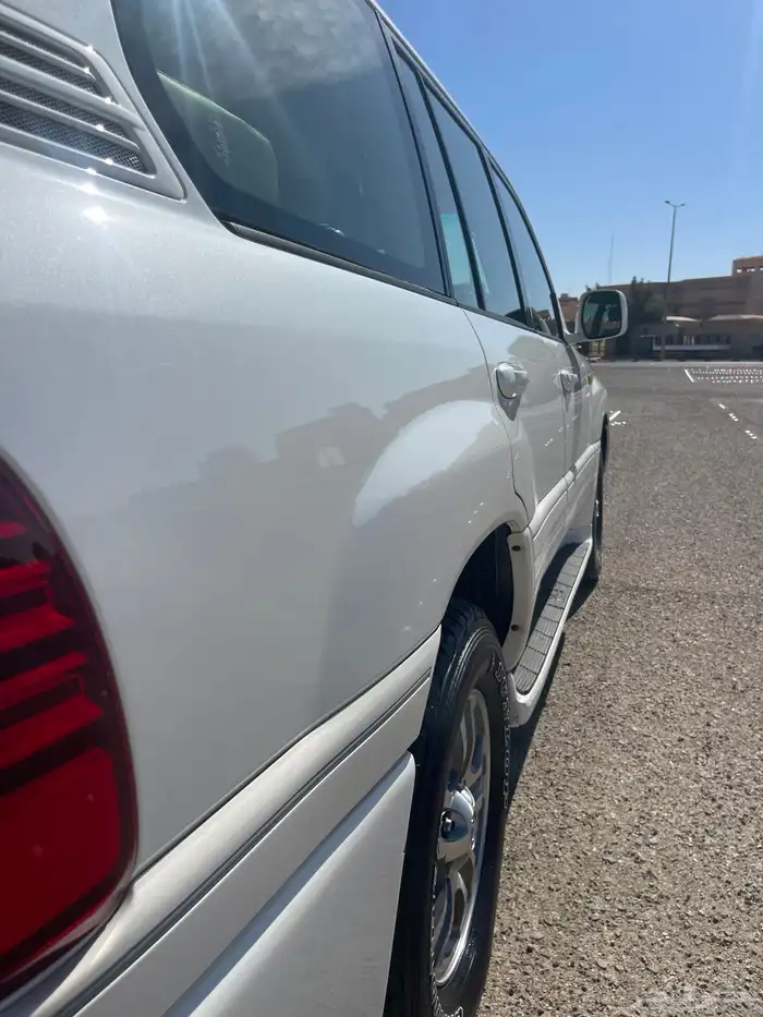 جيب لكزس 2006 فل كامل 17