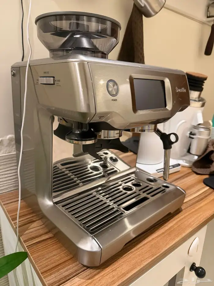 مكينة القهوة بريفيل تتش الاحترافية 2