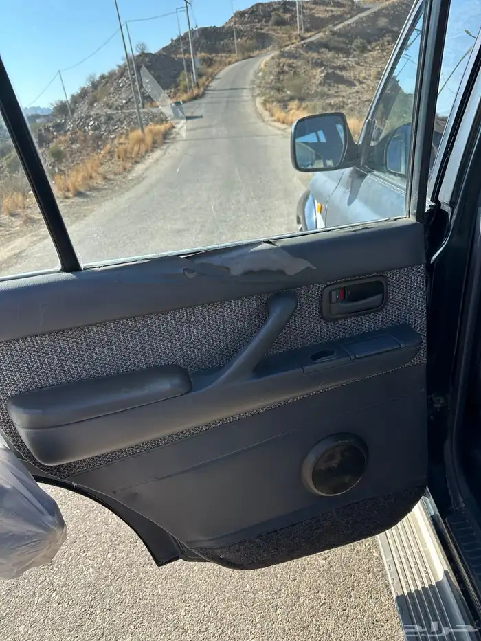 جيب صالون لاندكروزر 1993 نظيف 16