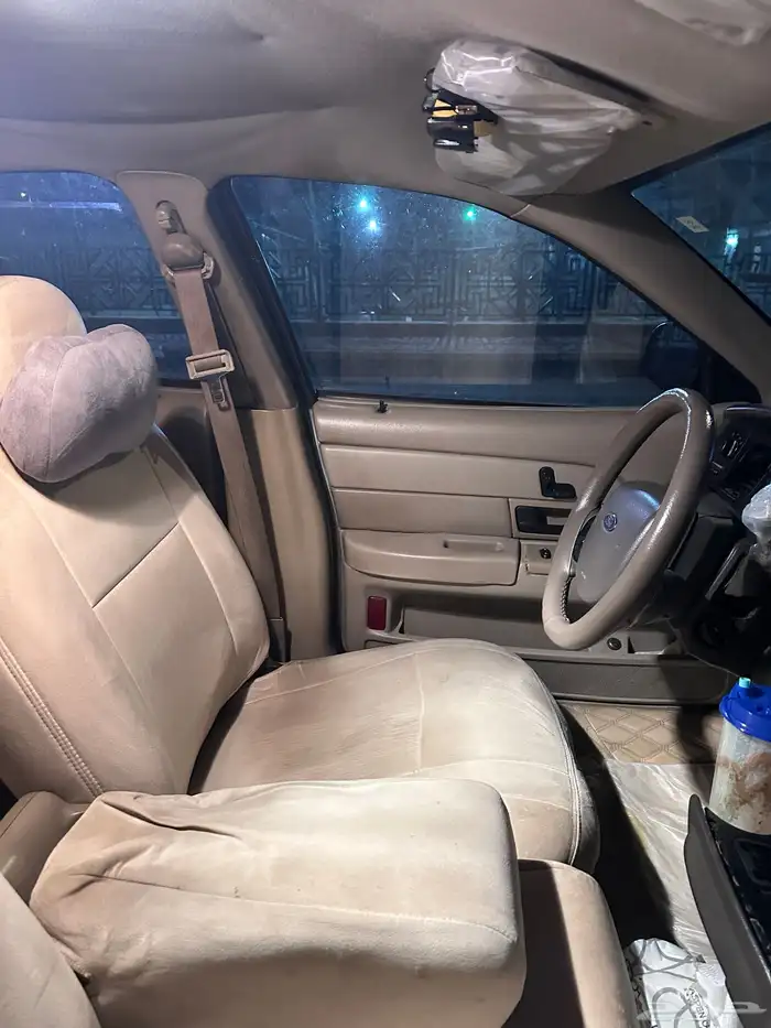 فورد فكتوريا سعودي تابع لجامعه حكوميه 4