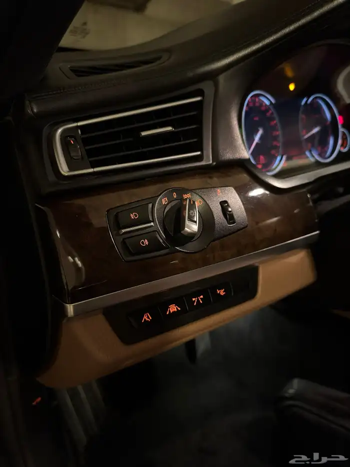 بي ام دبليو 750li 2014 9