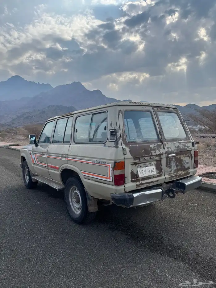 جيب صالون 86 مسقط 0