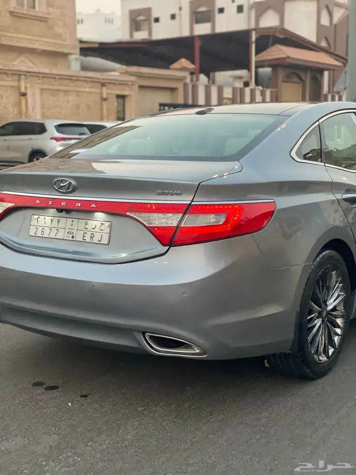 ازيرا 2015 فل كامل نظيفة جدا 11